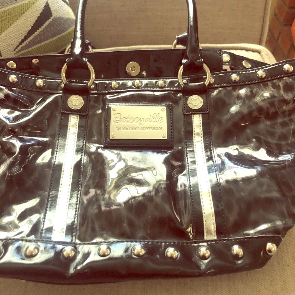 EUC  Betseyville betsey Johnson large purse bag